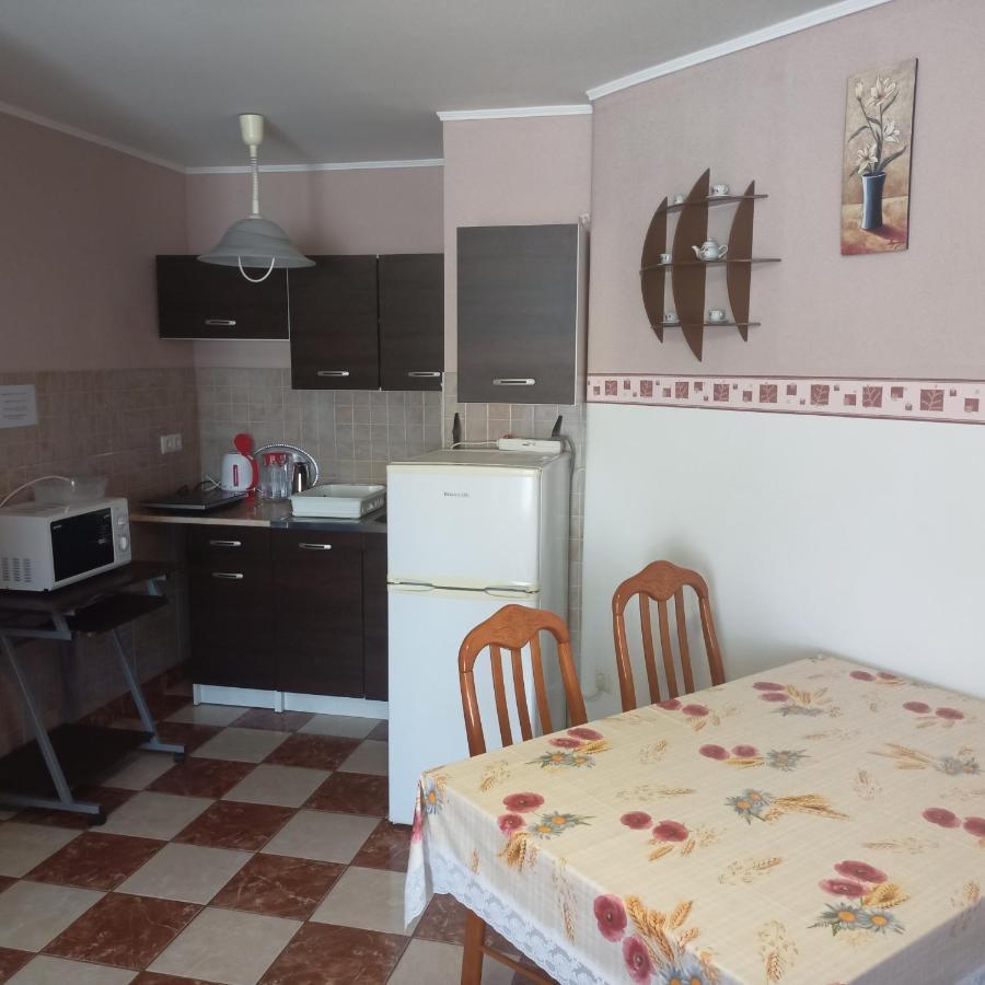 Livia Apartman Buk Bagian luar foto