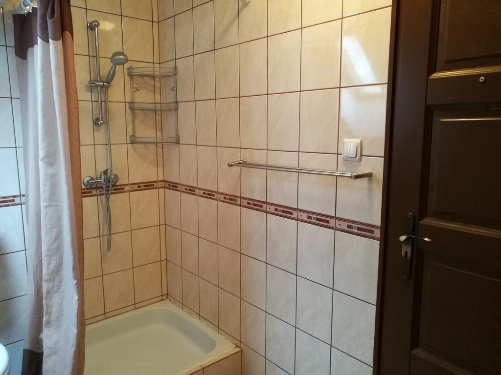 Livia Apartman Buk Bagian luar foto
